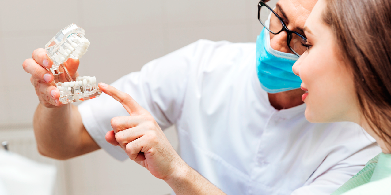 dentista-paciente impressão 3D para dentistas ajudando a trazer melhores resultados para pacientes