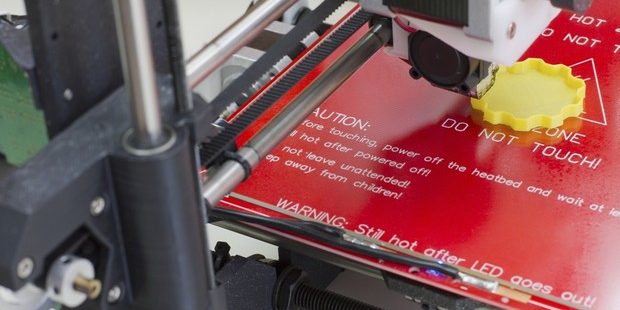 impressão 3d em funcionamento a partir de uma impressora