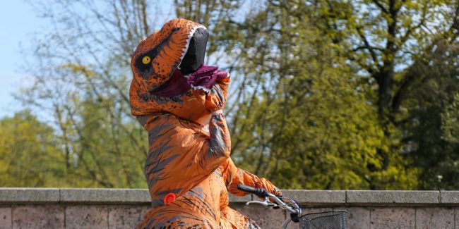 mascote de marca - dinossauro